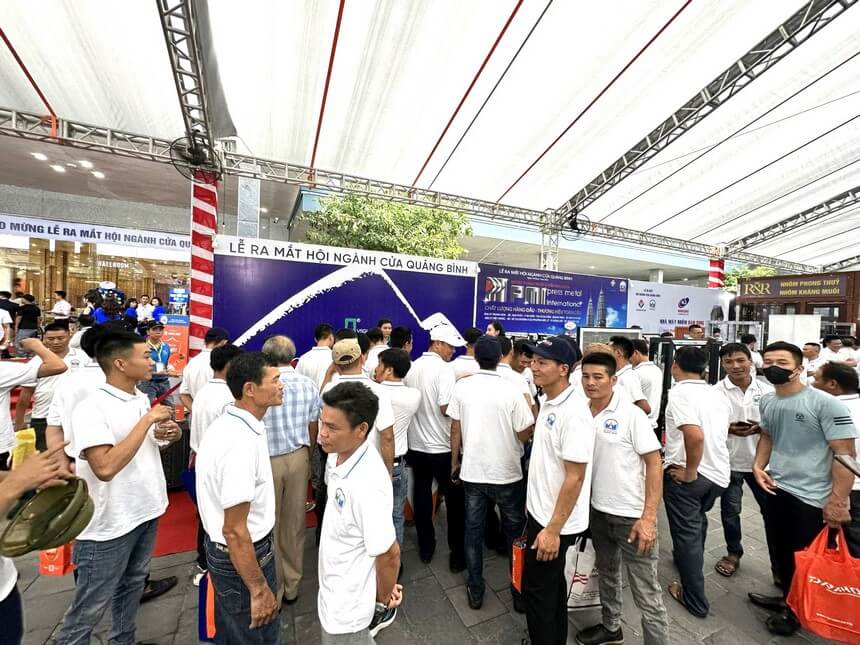 Vsg Tiếp Tục Cuộc Hành Trình Hội Ngành Cửa Tại Quảng Bình. (1)