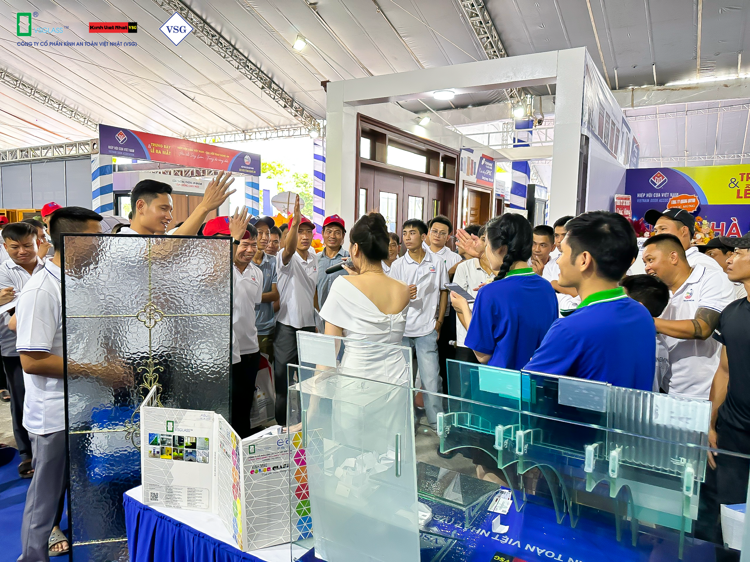 kinh_viet_nhat_vsg_tai_su_kien_tinh_nghe_an