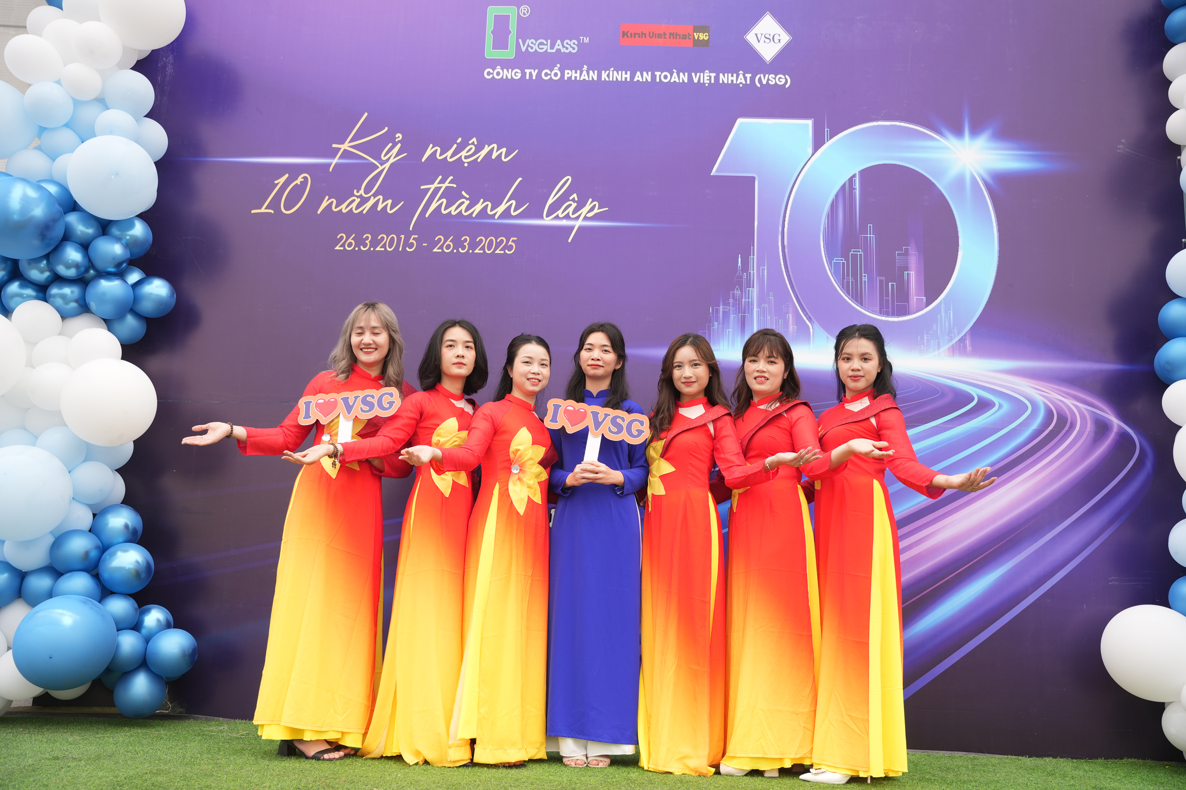 Ảnh Cty Kính Việt Nhật (335)