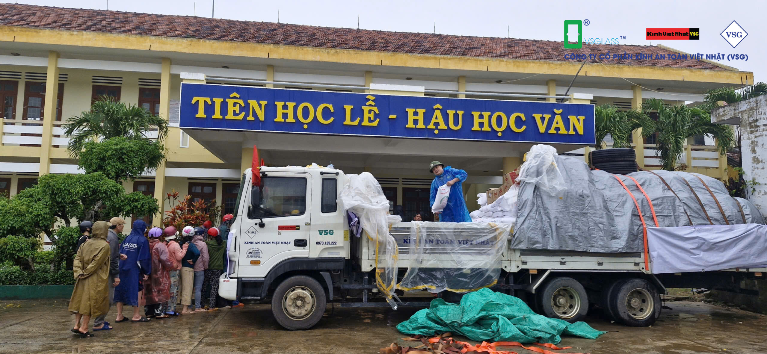 kính an toàn việt nhật (vsg) – chuyến xe nghĩa tình hướng về phú yên